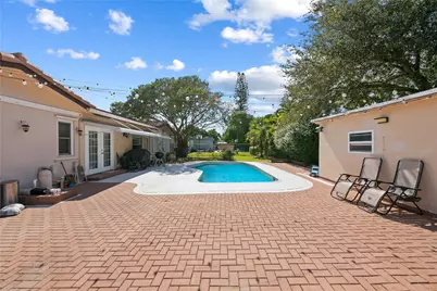 4010 Coral Springs Drive, Coral Springs, FL 33065 - Photo 12