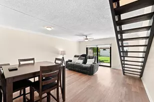 2975 NW 106th Ave, Sunrise, FL 33322 - Photo 6