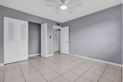 340 NW 19th Street #308, Boca Raton, FL 33432 - Photo 6