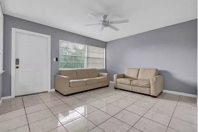 340 NW 19th Street #308, Boca Raton, FL 33432 - Photo 4
