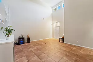 624 NE Bent Paddle Ln, Port Saint Lucie, FL 34983 - Photo 10
