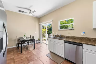 624 NE Bent Paddle Lane, Port Saint Lucie, FL 34983 - Photo 16