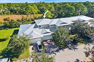 624 NE Bent Paddle Ln, Port Saint Lucie, FL 34983 - Photo 32