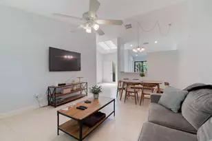 13095 Belhaven Ct, Wellington, FL 33414 - Photo 12