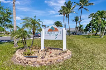 1202 S Drive Circle #A, Delray Beach, FL 33445 - Photo 32