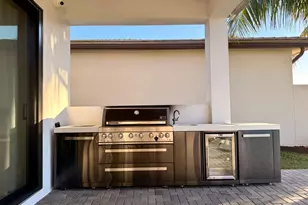 17065 Rainbow Fls Trl, Boca Raton, FL 33496 - Photo 54