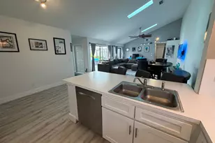 8847 Thumbwood Cir, Boynton Beach, FL 33436 - Photo 12