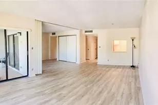 2316 S Cypress Bend Dr, Pompano Beach, FL 33069 - Photo 14