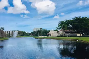 2316 S Cypress Bend Dr, Pompano Beach, FL 33069 - Photo 38