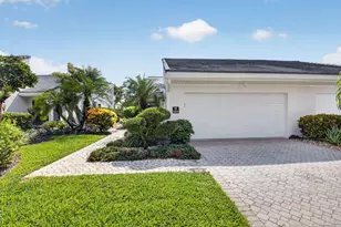 19950 Sawgrass Ln, Boca Raton, FL 33434 - Photo 2