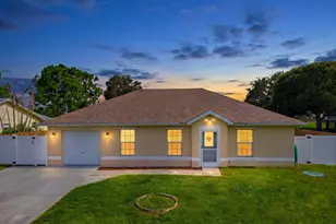 5807 NW Burri Ct, Port Saint Lucie, FL 34986 - Photo 4