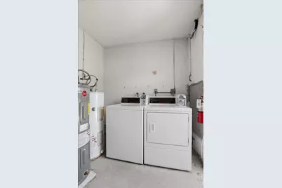 1172 S Drive Circle #B, Delray Beach, FL 33445 - Photo 18