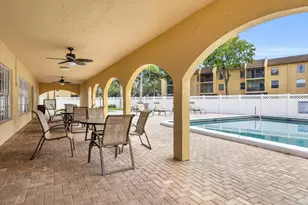 490 NW 20th St, Boca Raton, FL 33431 - Photo 26