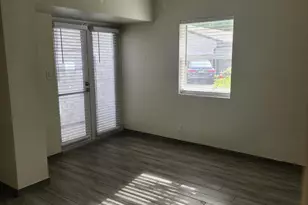 315 SW 7th St, Fort Lauderdale, FL 33315 - Photo 2