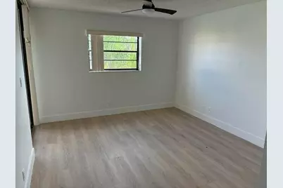 10401 W Broward Boulevard #405, Plantation, FL 33324 - Photo 12