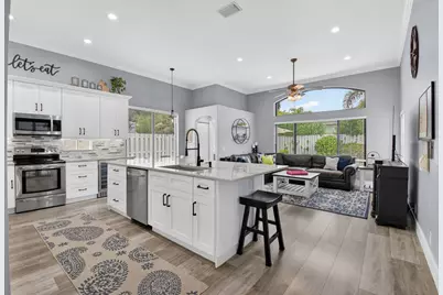 6133 Indian Forest Circle, Lake Worth, FL 33463 - Photo 2