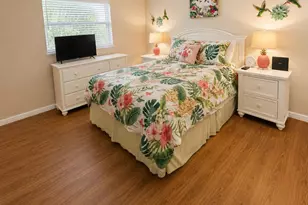604 Hummingbird Ln, Delray Beach, FL 33445 - Photo 10