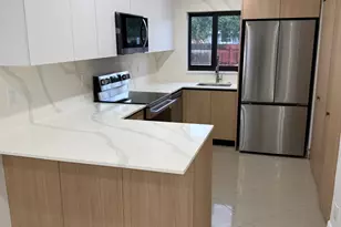 7000 Tyler St, Hollywood, FL 33024 - Photo 6