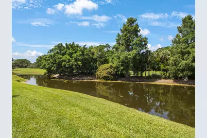 5560 Tamberlane Circle #324, Palm Beach Gardens, FL 33418 - Photo 22