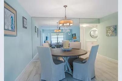 5560 Tamberlane Circle #324, Palm Beach Gardens, FL 33418 - Photo 12