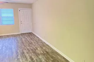 31 Norwich B, West Palm Beach, FL 33417 - Photo 6