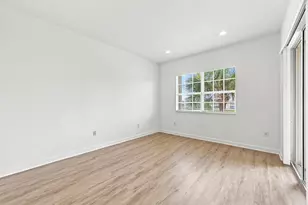 8288 NW 128th Ln, Parkland, FL 33076 - Photo 18