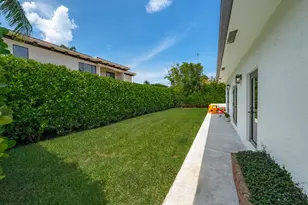 739 NW 6th St, Boca Raton, FL 33486 - Photo 10