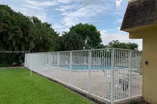 5170 SW 40th Ave, Dania Beach, FL 33314 - Photo 26