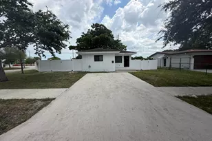 7000 Tyler St, Hollywood, FL 33024 - Photo 2