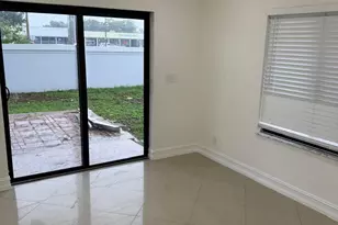 7000 Tyler St, Hollywood, FL 33024 - Photo 12