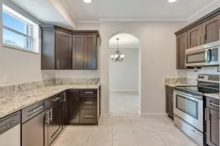 2320 SW Madrid Rd, Port Saint Lucie, FL 34953 - Photo 10