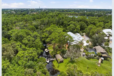 1812 SE Hideaway Circle, Port Saint Lucie, FL 34952 - Photo 34