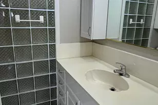 2180 NW 93rd Ave, Pembroke Pines, FL 33024 - Photo 8