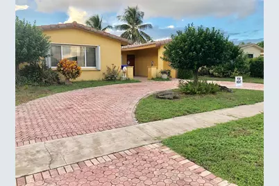 2180 NW 93rd Avenue, Pembroke Pines, FL 33024 - Photo 1