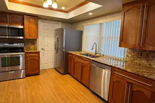 2180 NW 93rd Ave, Pembroke Pines, FL 33024 - Photo 4