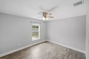 216 SW Kestor Dr, Port Saint Lucie, FL 34953 - Photo 34