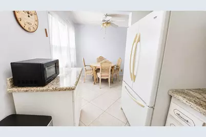 5 Suffolk A, Boca Raton, FL 33434 - Photo 2