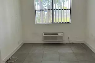 2501 Riverside Dr, Coral Springs, FL 33065 - Photo 2