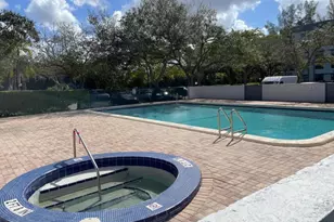 2501 Riverside Dr, Coral Springs, FL 33065 - Photo 6