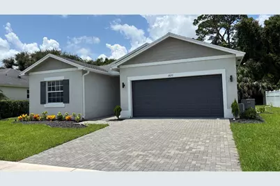 2055 46th Avenue, Vero Beach, FL 32966 - Photo 2
