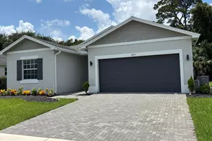 2055 46th Ave, Vero Beach, FL 32966 - Photo 2