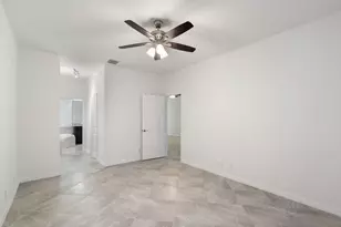 2055 46th Ave, Vero Beach, FL 32966 - Photo 12