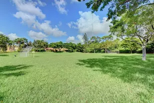 10941 Bitternut Hickory Ln, Boynton Beach, FL 33437 - Photo 28