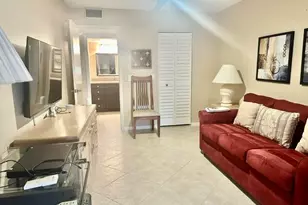 1049 Lincoln C, Boca Raton, FL 33434 - Photo 12