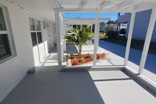 335 Hernando St, Fort Pierce, FL 34949 - Photo 8