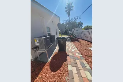 335 Hernando Street, Fort Pierce, FL 34949 - Photo 22