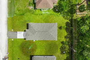 8236 104th Ct, Vero Beach, FL 32967 - Photo 32