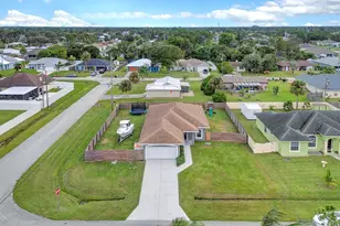 2001 SW Aguero St, Port Saint Lucie, FL 34953 - Photo 30