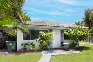 1680 NE 34th Ln, Oakland Park, FL 33334 - Photo 6