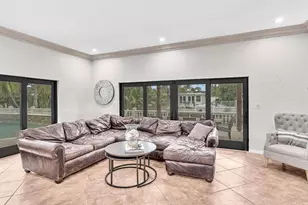 749 SW 2nd St, Boca Raton, FL 33486 - Photo 16